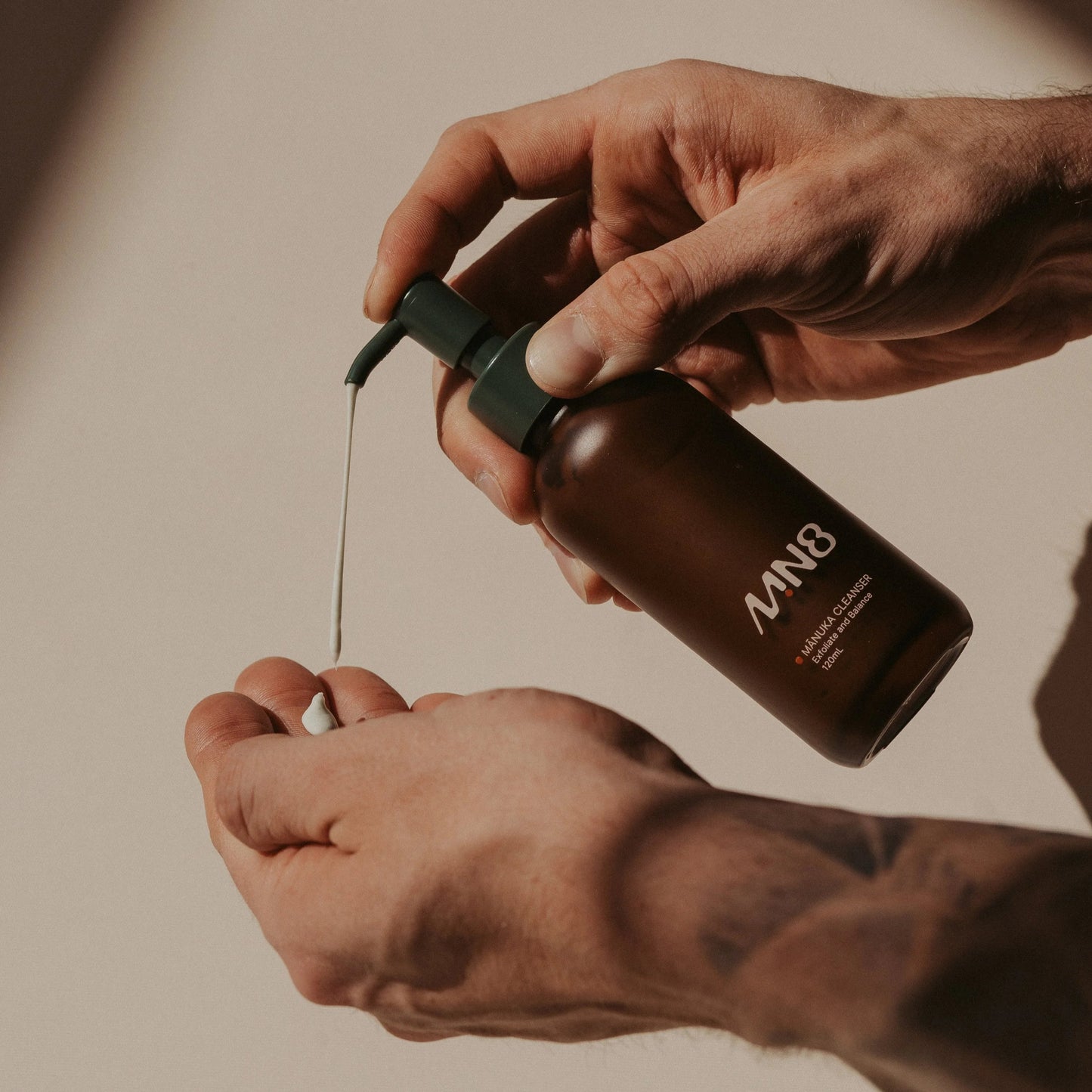 MĀNUKA EXFOLIATE CLEANSER