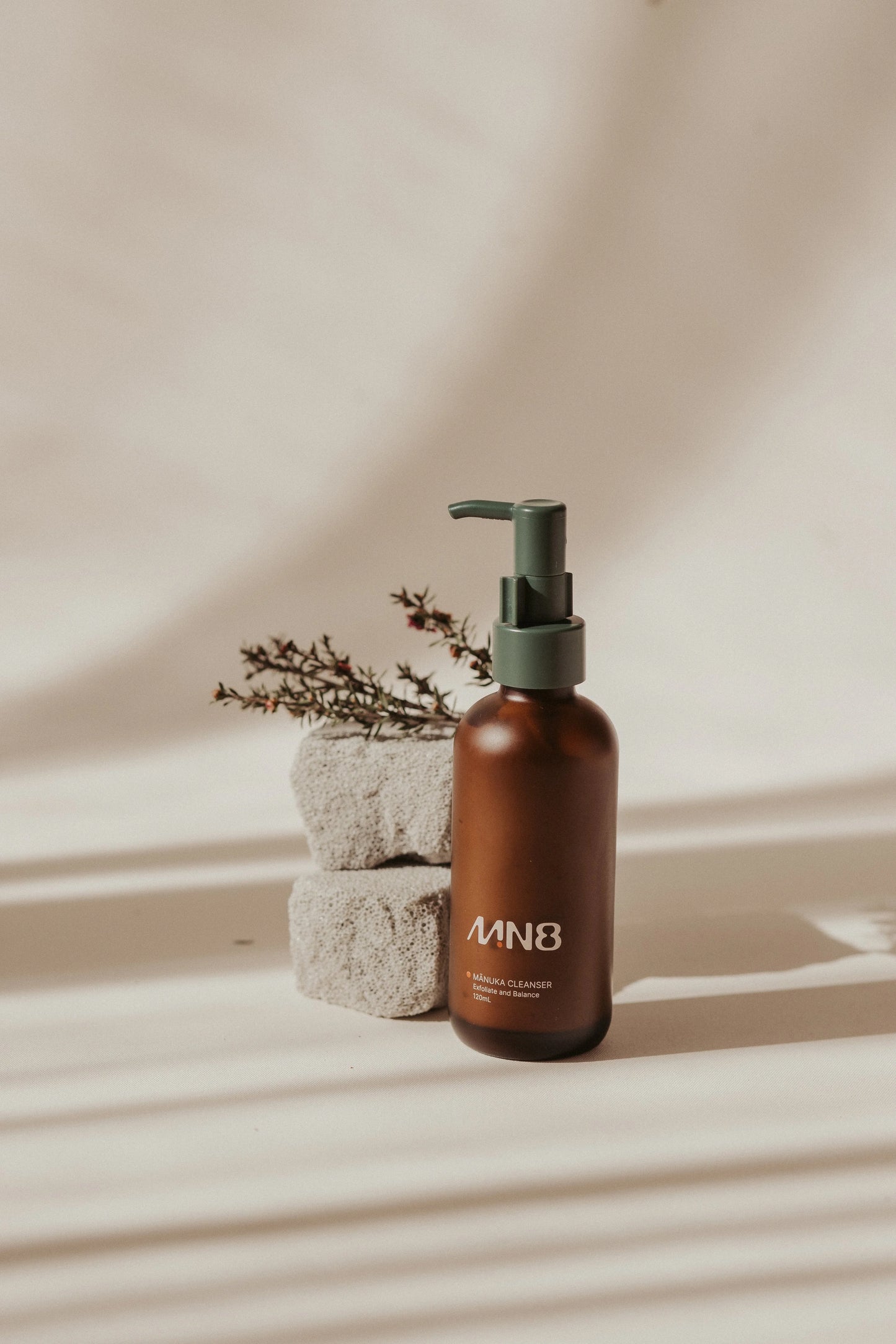 MĀNUKA EXFOLIATE CLEANSER