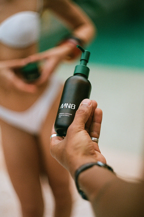 MĀNUKA EXFOLIATE CLEANSER